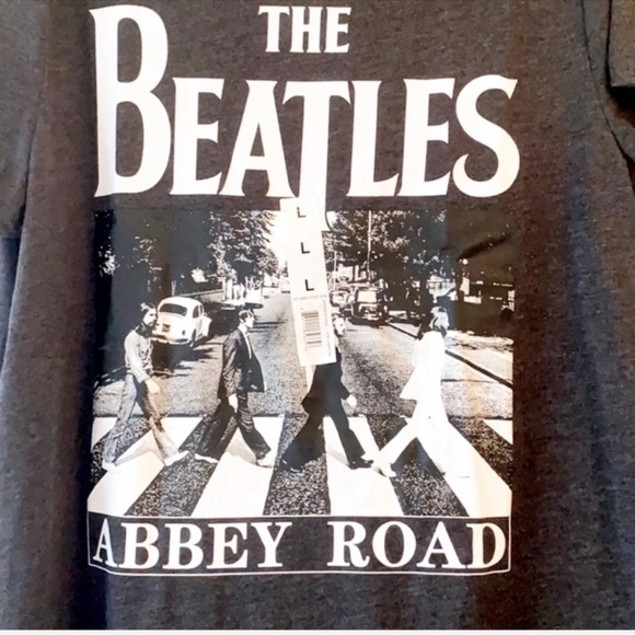 NEW The Beatles Abby Road Graphite Gray Tee SZ L Band Tee - Picture 3 of 5